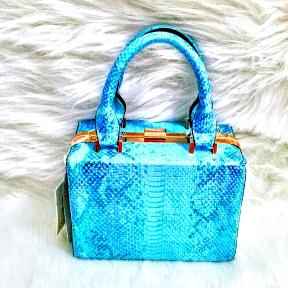 (NEW)! Blue Ice Snake Skin Square Bag! - Picture 8 of 8
